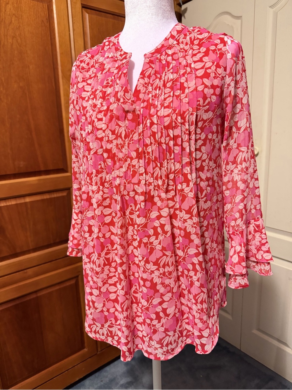 Brand new Charter Club Floral Pink Pleated Tunic Blouse - Petite/Small